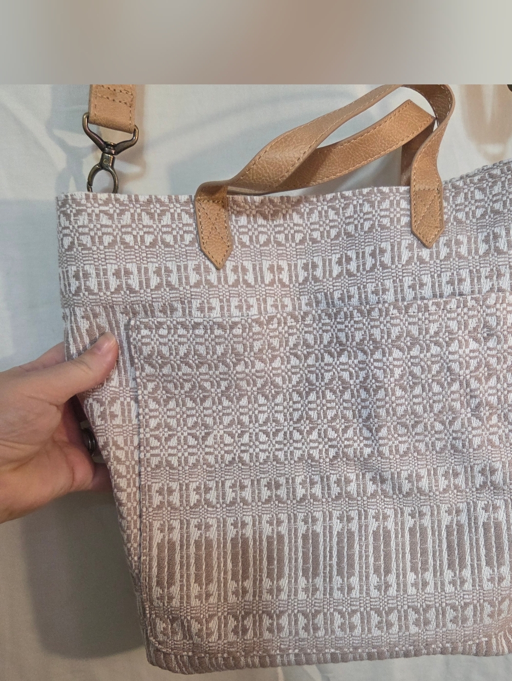 Thirty-One 3-Piece Woven Pattern Tote Bag in Light Pink with Wallet & Makeup Bag